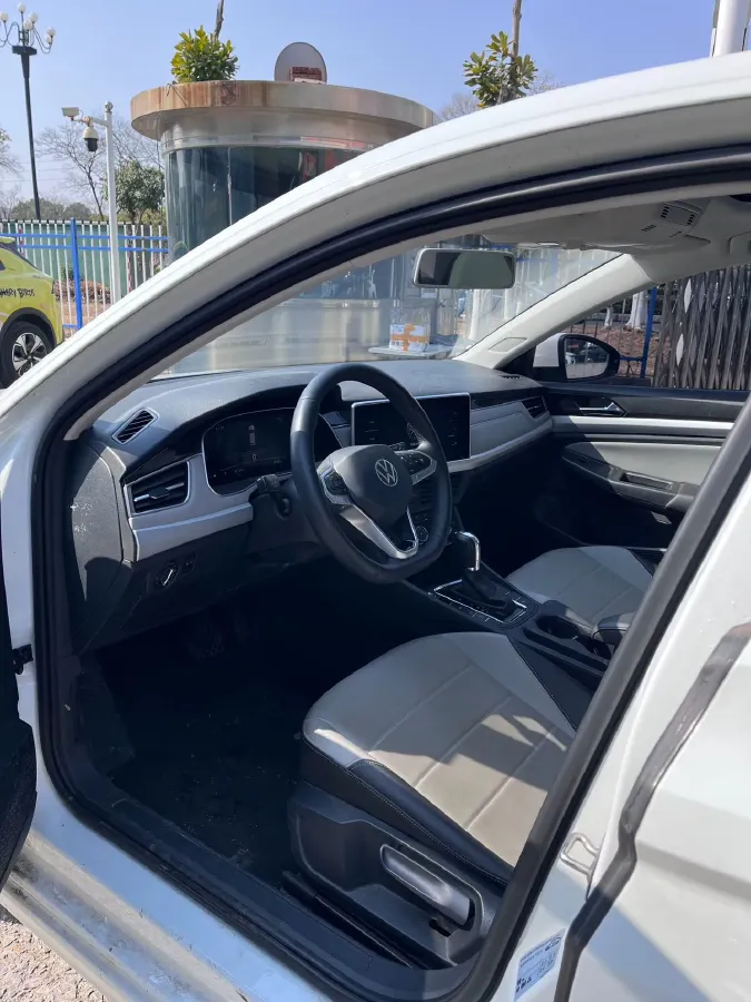 2023 Volkswagen Bora 1.2T 116HP L4 7DCT,autocango,china used car exporter,china ev exporter,chinese used car exporter,chinese used ev exporter