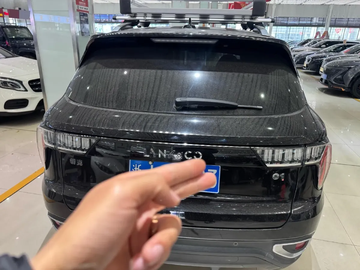 2019 Beijing BJ40 2.0T 218HP L4 6AT,autocango,china used car exporter,china ev exporter,chinese used car exporter,chinese used ev exporter