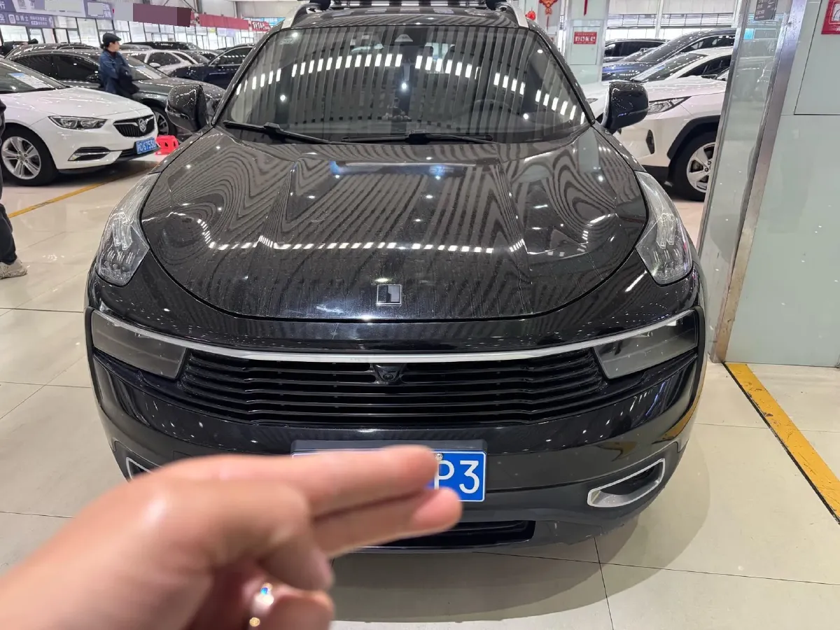 2019 Beijing BJ40 2.0T 218HP L4 6AT,autocango,china used car exporter,china ev exporter,chinese used car exporter,chinese used ev exporter