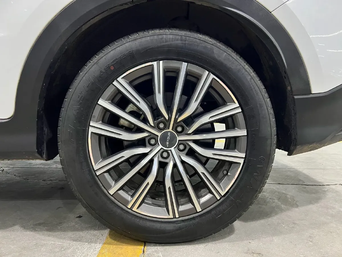 2023 Jetour X70 Plus 1.5T 156HP L4 6MT,autocango,china used car exporter,china ev exporter,chinese used car exporter,chinese used ev exporter