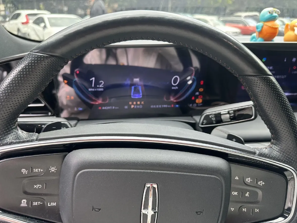 2022 Lincoln Z 2.0T 246HP L4 8AT,autocango,china used car exporter,china ev exporter,chinese used car exporter,chinese used ev exporter