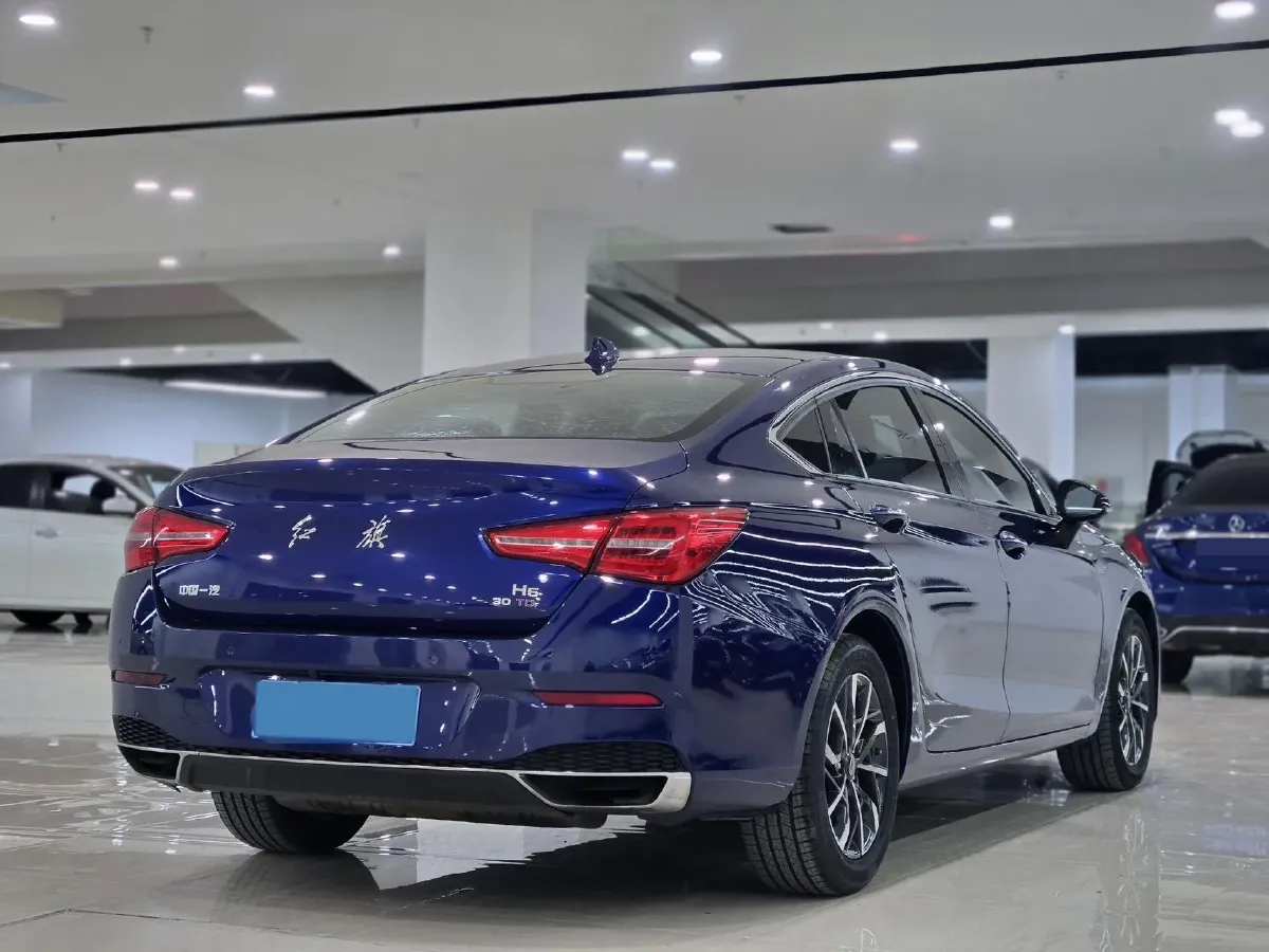 2020 HongQi H5 1.5T 169HP L4 7DCT,autocango,china used car exporter,china ev exporter,chinese used car exporter,chinese used ev exporter