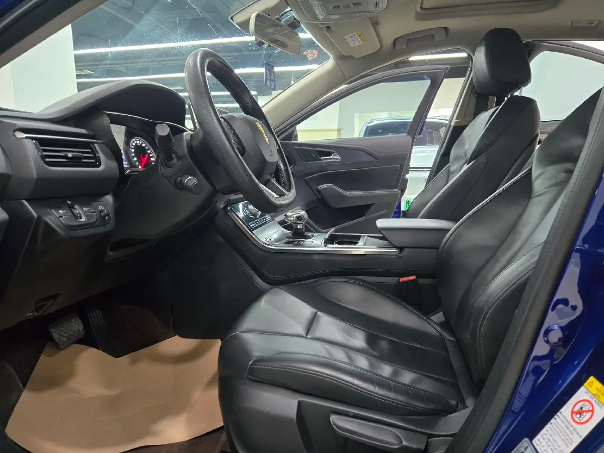 2020 HongQi H5 1.5T 169HP L4 7DCT,autocango,china used car exporter,china ev exporter,chinese used car exporter,chinese used ev exporter