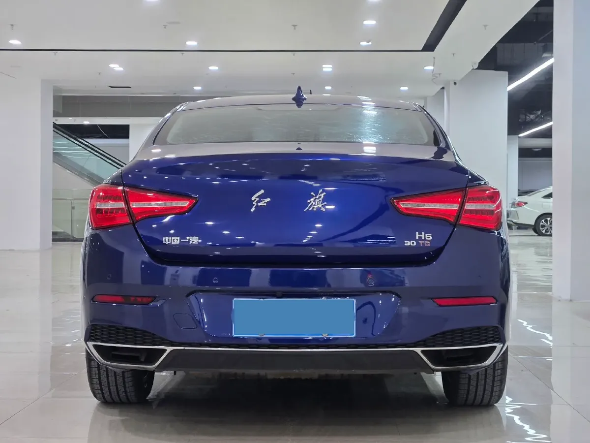 2020 HongQi H5 1.5T 169HP L4 7DCT,autocango,china used car exporter,china ev exporter,chinese used car exporter,chinese used ev exporter