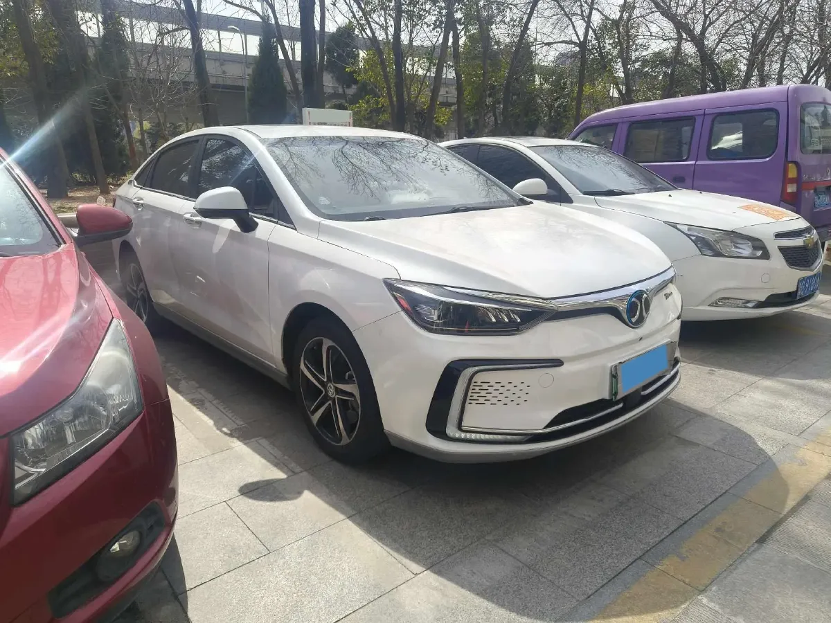 2018 BeiJing Auto EU5 BEV 53.66KWH,autocango,china used car exporter,china ev exporter,chinese used car exporter,chinese used ev exporter