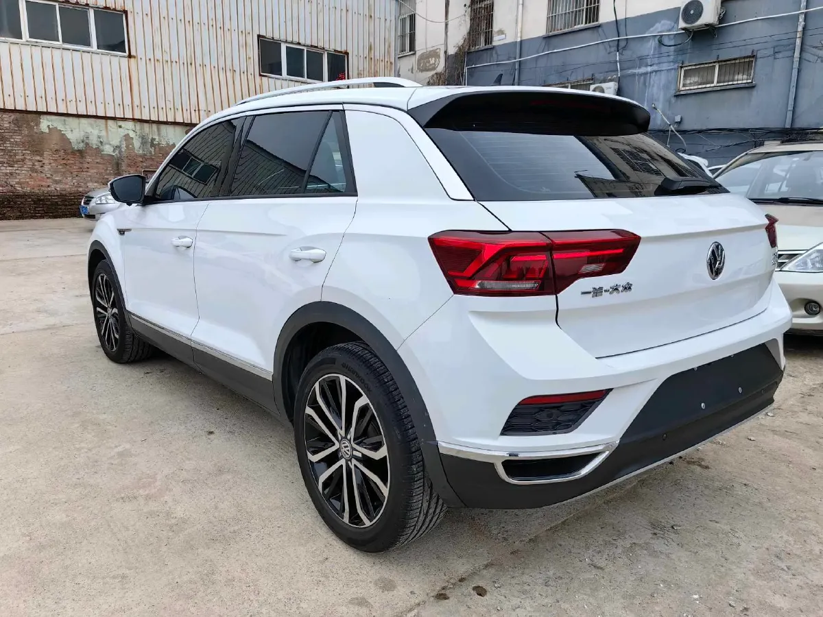 2019 Volkswagen T-Roc 1.4T 150HP L4 7DCT,autocango,china used car exporter,china ev exporter,chinese used car exporter,chinese used ev exporter