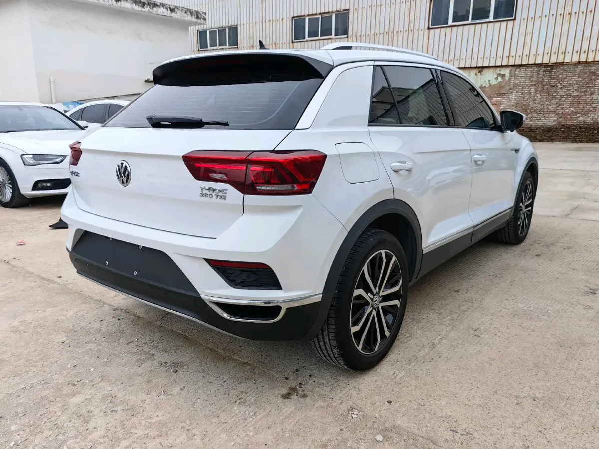 2019 Volkswagen T-Roc 1.4T 150HP L4 7DCT,autocango,china used car exporter,china ev exporter,chinese used car exporter,chinese used ev exporter