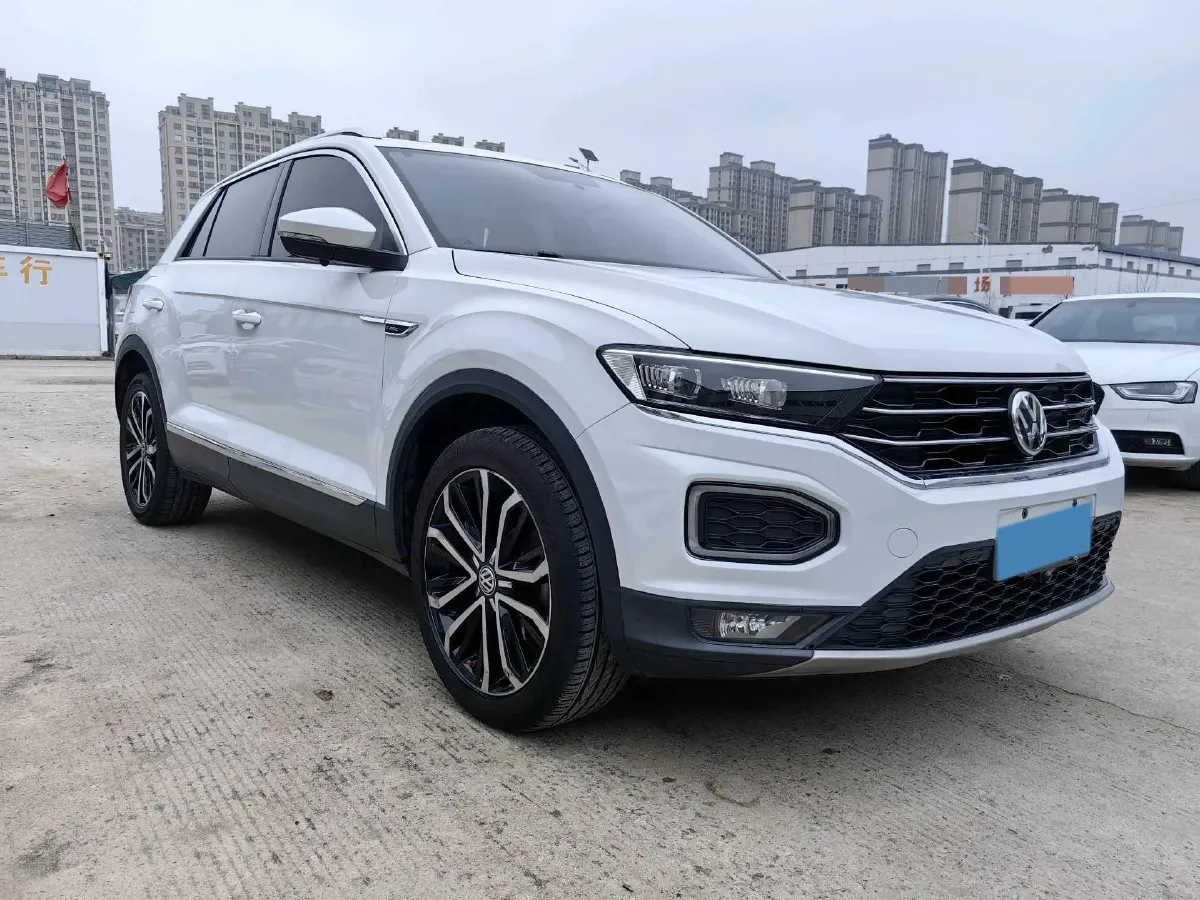 2019 Volkswagen T-Roc 1.4T 150HP L4 7DCT,autocango,china used car exporter,china ev exporter,chinese used car exporter,chinese used ev exporter