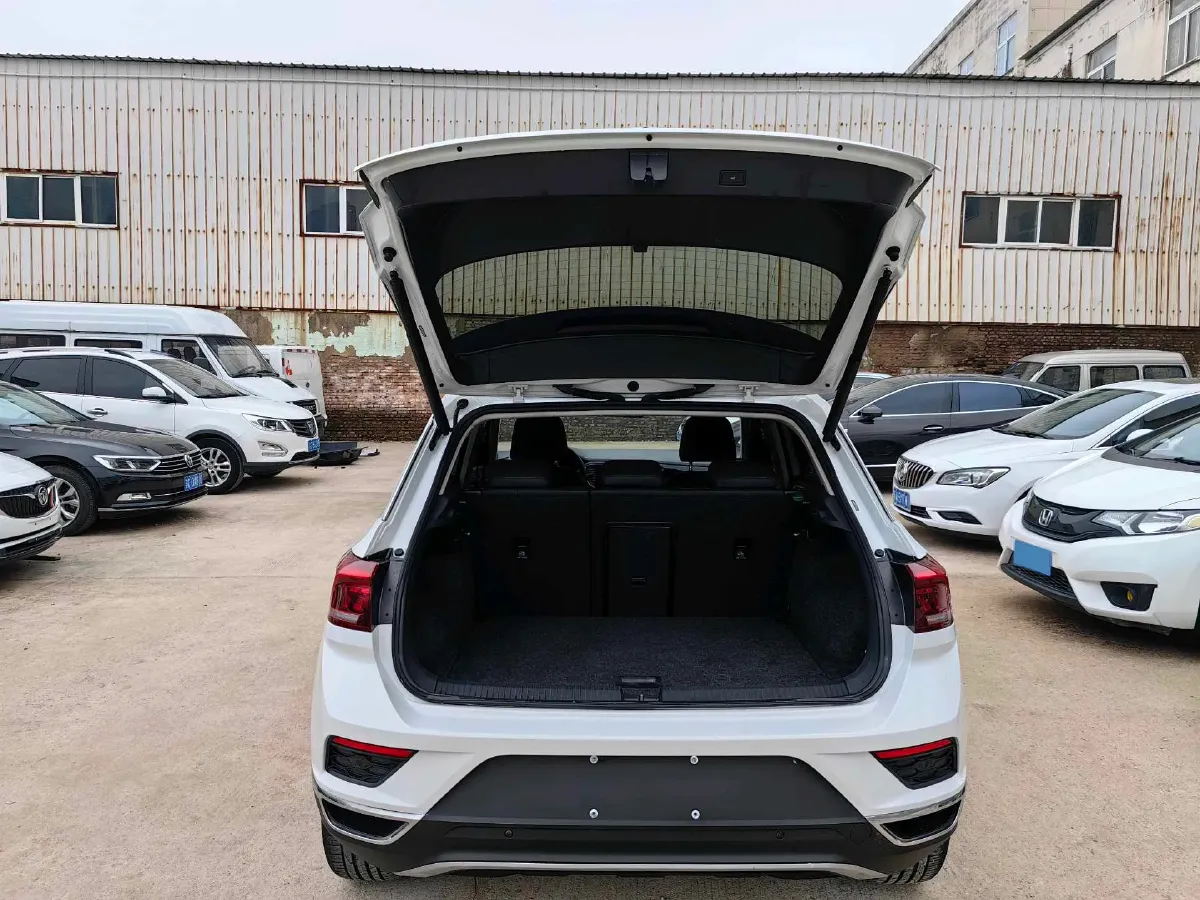 2019 Volkswagen T-Roc 1.4T 150HP L4 7DCT,autocango,china used car exporter,china ev exporter,chinese used car exporter,chinese used ev exporter