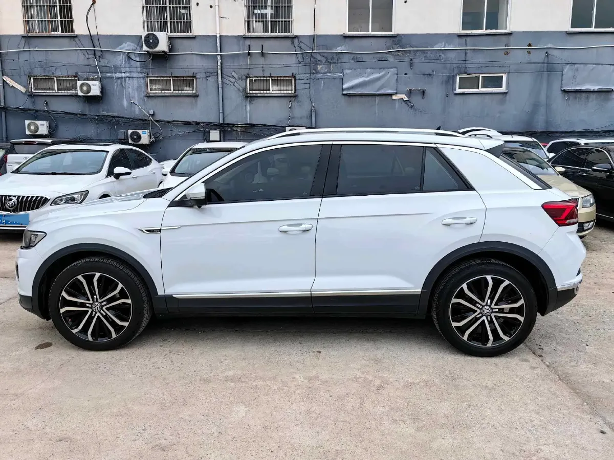 2019 Volkswagen T-Roc 1.4T 150HP L4 7DCT,autocango,china used car exporter,china ev exporter,chinese used car exporter,chinese used ev exporter