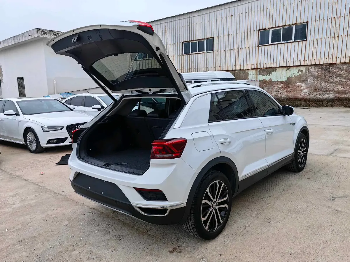 2019 Volkswagen T-Roc 1.4T 150HP L4 7DCT,autocango,china used car exporter,china ev exporter,chinese used car exporter,chinese used ev exporter