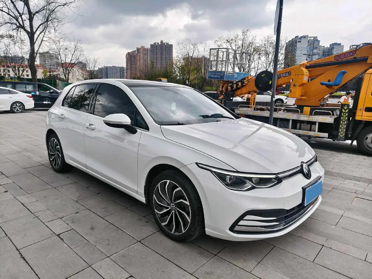 2023 Volkswagen Golf 1.4T 150HP L4 7DCT,autocango,china used car exporter,china ev exporter,chinese used car exporter,chinese used ev exporter