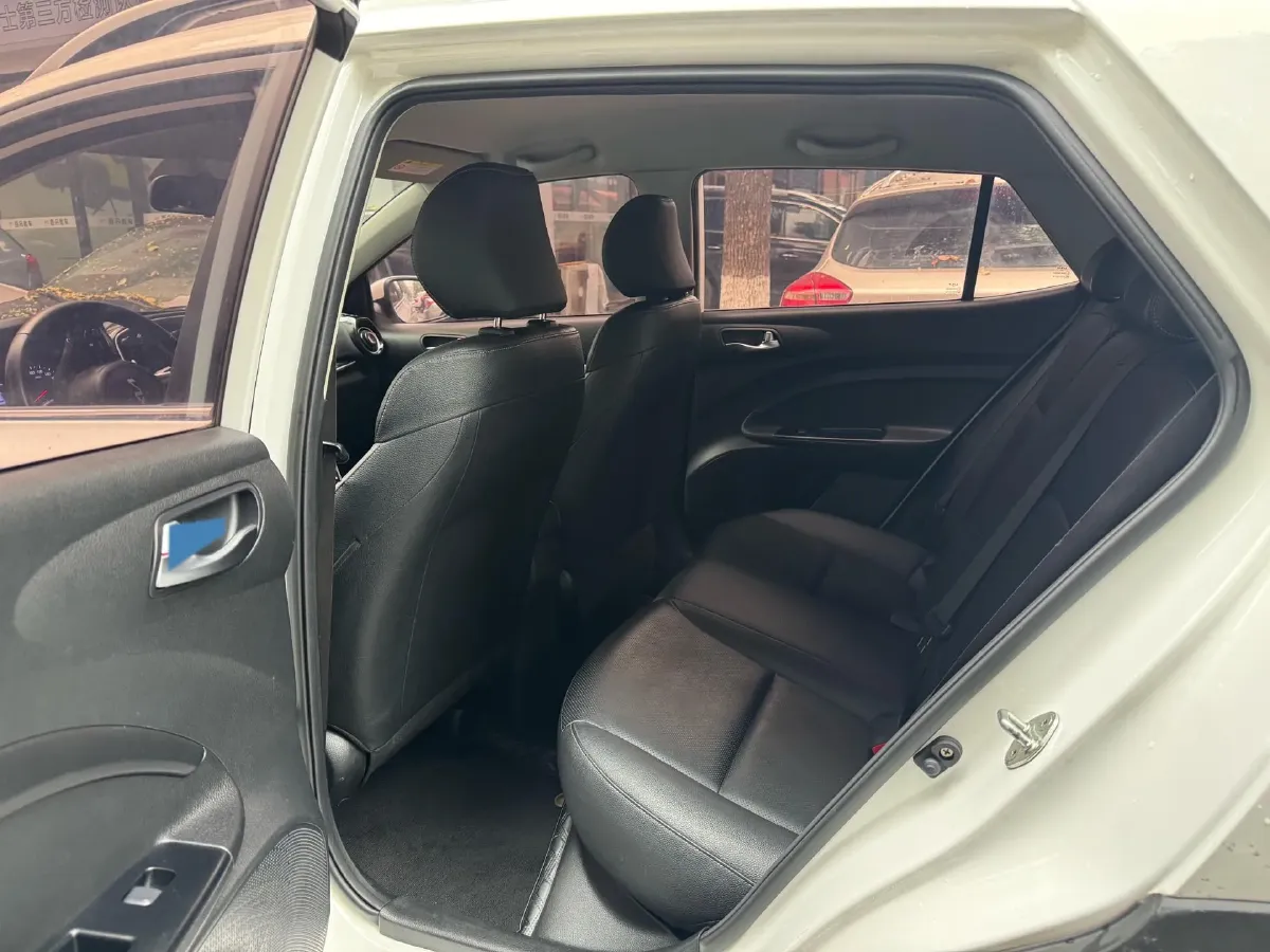 2021 Kia KX1 1.4L 100HP L4 6AT,autocango,china used car exporter,china ev exporter,chinese used car exporter,chinese used ev exporter