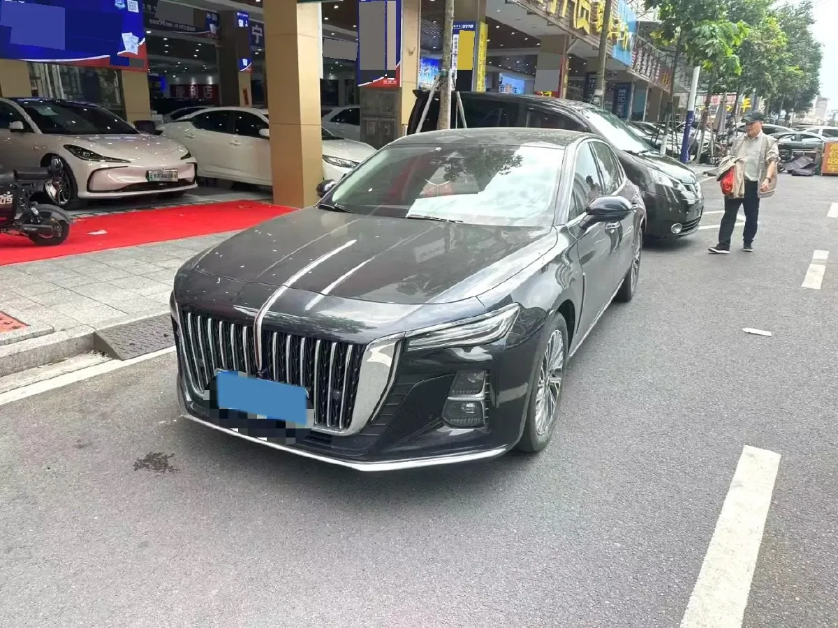 2023 HongQi H5 2.0T 224HP L4 8AT,autocango,china used car exporter,china ev exporter,chinese used car exporter,chinese used ev exporter