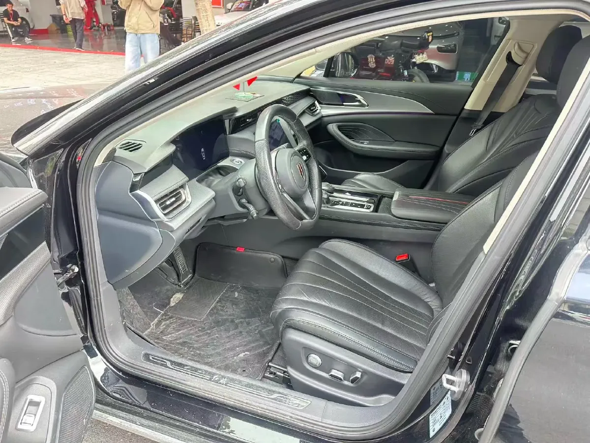 2023 HongQi H5 2.0T 224HP L4 8AT,autocango,china used car exporter,china ev exporter,chinese used car exporter,chinese used ev exporter