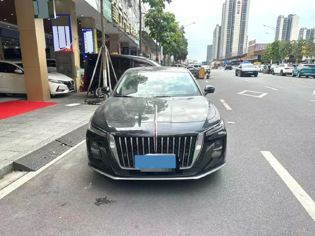 2023 HongQi H5 2.0T 224HP L4 8AT,autocango,china used car exporter,china ev exporter,chinese used car exporter,chinese used ev exporter