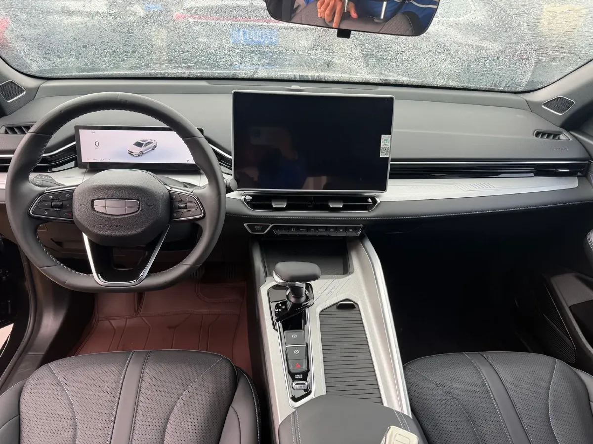 2025 Geely Preface 1.5T 181HP L4 7DCT,autocango,china used car exporter,china ev exporter,chinese used car exporter,chinese used ev exporter