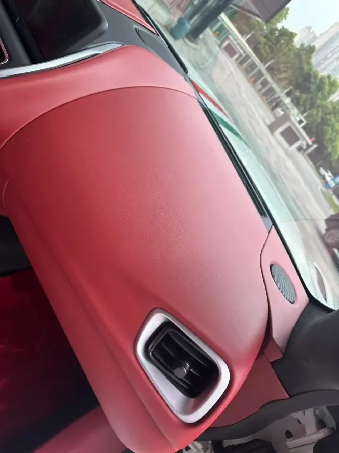 2022 Aston Martin DB11 4.0T 534HP V8 8AT,autocango,china used car exporter,china ev exporter,chinese used car exporter,chinese used ev exporter