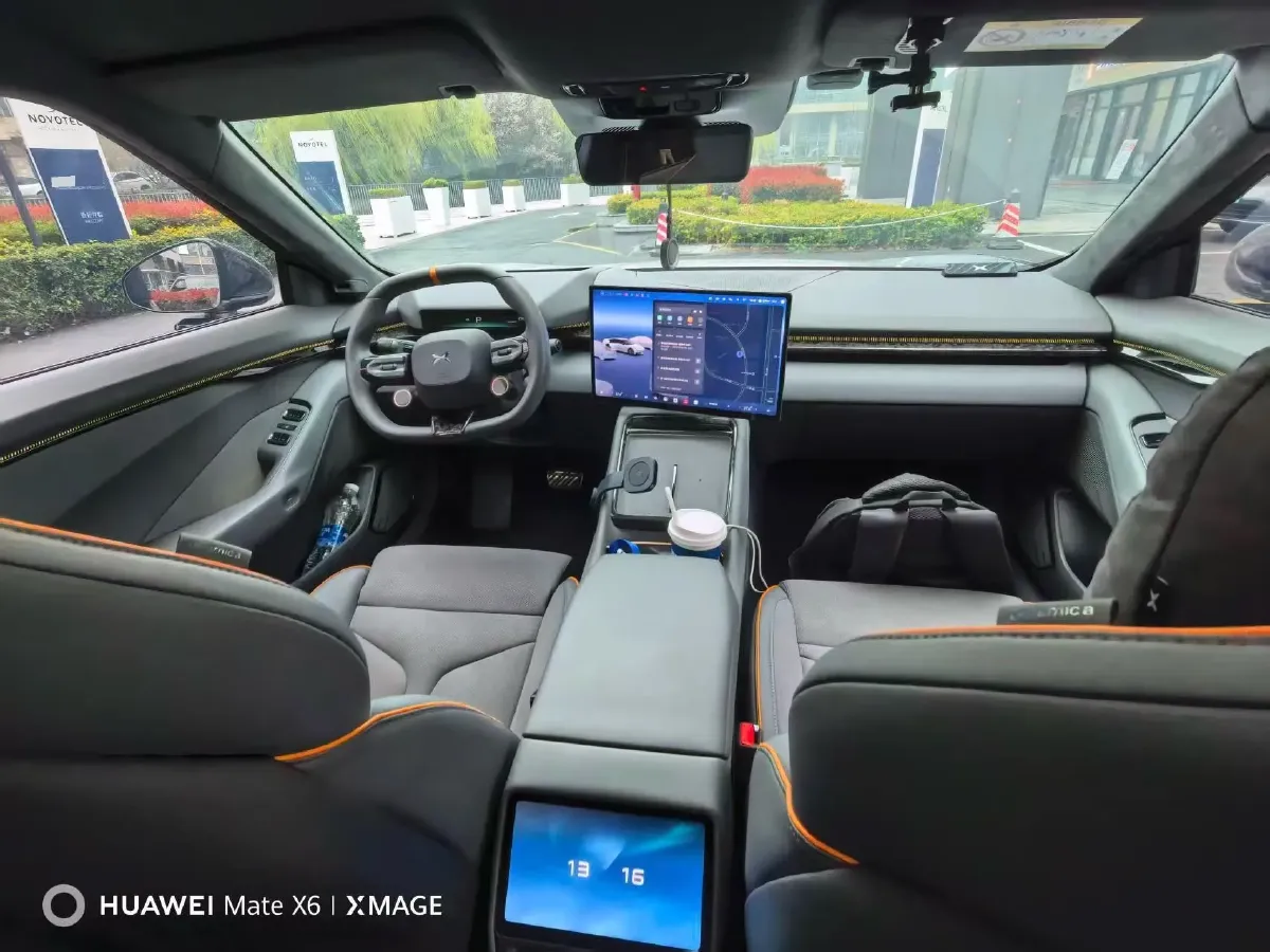 2025 Xpeng P7 BEV,autocango,china used car exporter,china ev exporter,chinese used car exporter,chinese used ev exporter