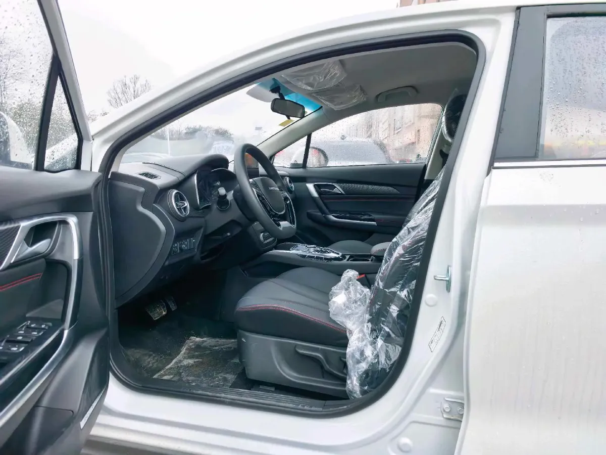 2025 BeiJing Auto EU5 BEV,autocango,china used car exporter,china ev exporter,chinese used car exporter,chinese used ev exporter