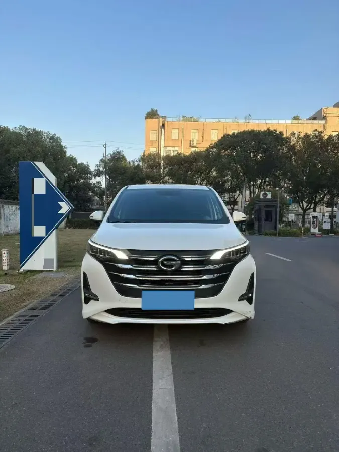 2021 GAC Trumpchi M6 1.5T 169HP L4 7DCT,autocango,china used car exporter,china ev exporter,chinese used car exporter,chinese used ev exporter