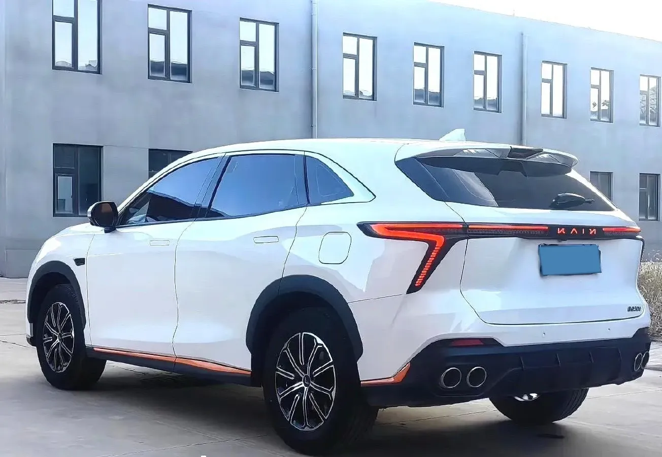 2023 KaiYi KunLun 2.0T 254HP L4 7DCT,autocango,china used car exporter,china ev exporter,chinese used car exporter,chinese used ev exporter