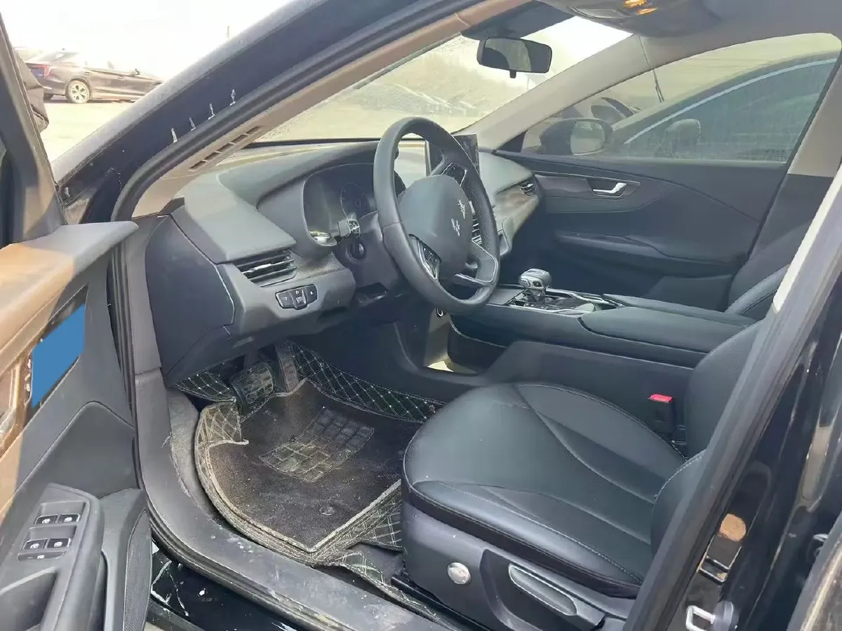 2022 HongQi E-QM5 BEV 54KWH,autocango,china used car exporter,china ev exporter,chinese used car exporter,chinese used ev exporter