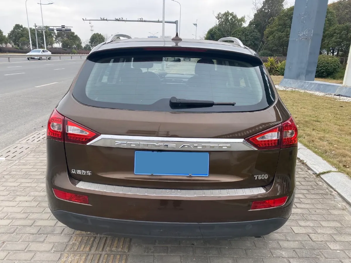 2017 BaoJun 560 1.5T 150HP L4 6MT,autocango,china used car exporter,china ev exporter,chinese used car exporter,chinese used ev exporter