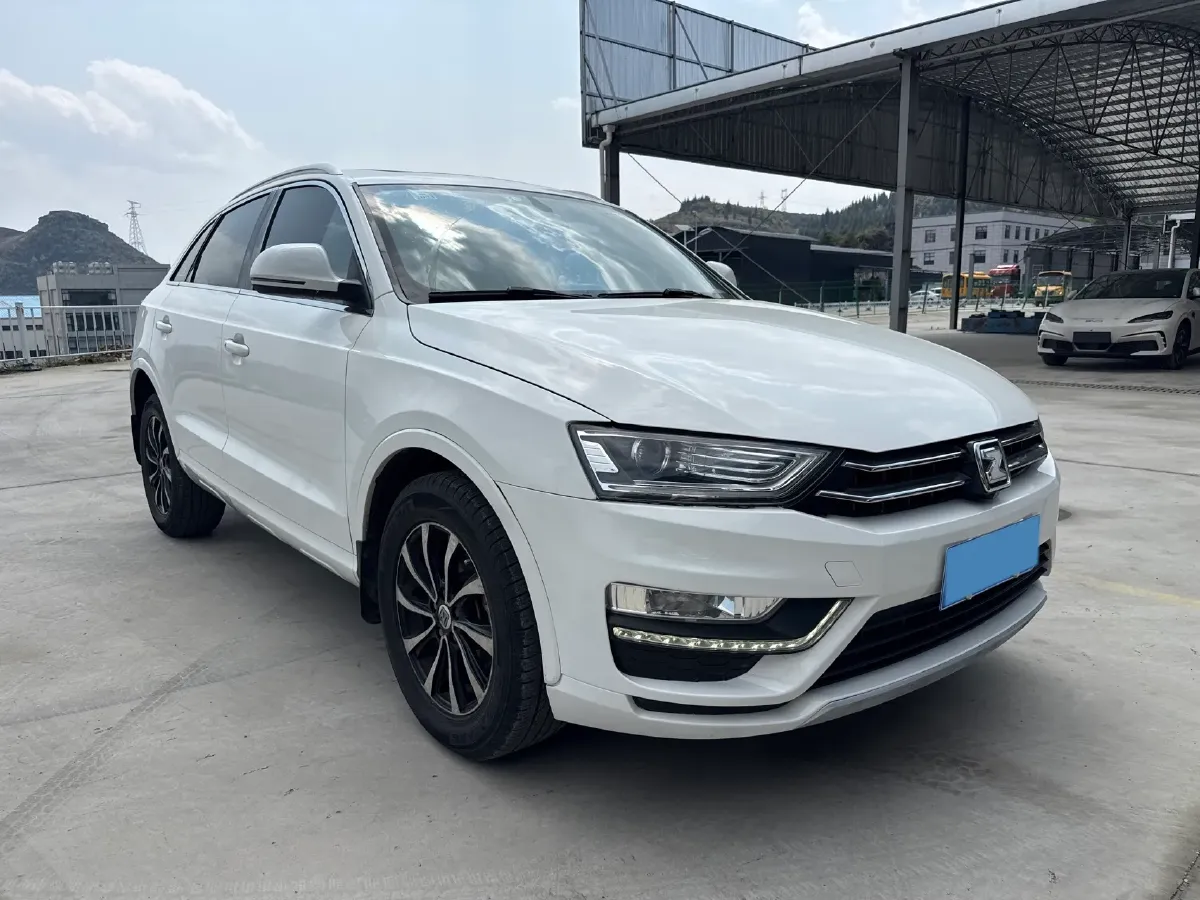 2016 Zotye SR7 1.5T 150HP L4 5MT,autocango,china used car exporter,china ev exporter,chinese used car exporter,chinese used ev exporter