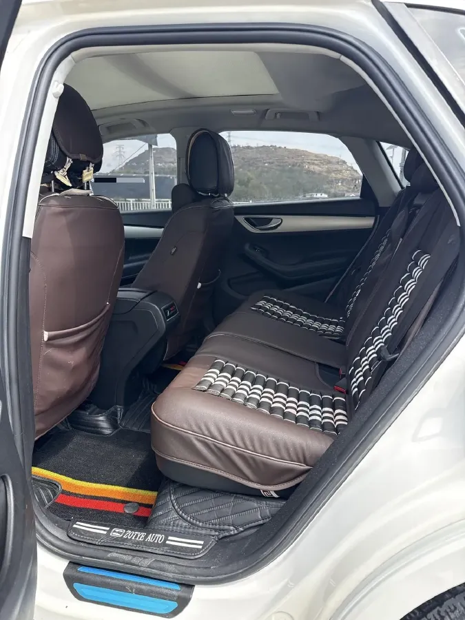 2016 Zotye SR7 1.5T 150HP L4 5MT,autocango,china used car exporter,china ev exporter,chinese used car exporter,chinese used ev exporter