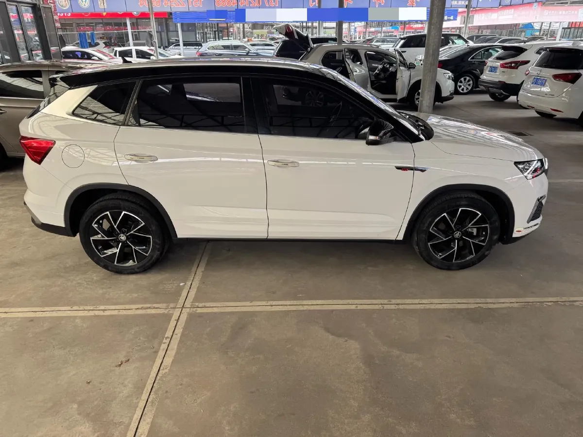 2022 Skoda Kamiq 1.5L 112HP L4 6AT,autocango,china used car exporter,china ev exporter,chinese used car exporter,chinese used ev exporter