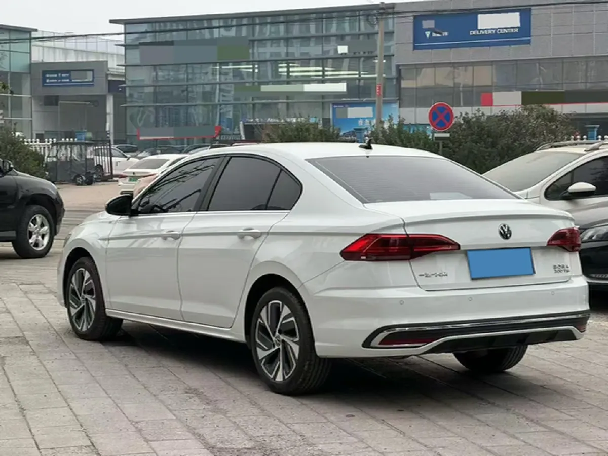 2025 Volkswagen Bora 1.2T 116HP L4 7DCT,autocango,china used car exporter,china ev exporter,chinese used car exporter,chinese used ev exporter