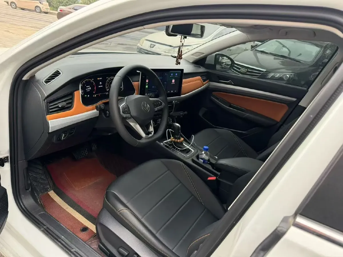 2025 Volkswagen Bora 1.2T 116HP L4 7DCT,autocango,china used car exporter,china ev exporter,chinese used car exporter,chinese used ev exporter