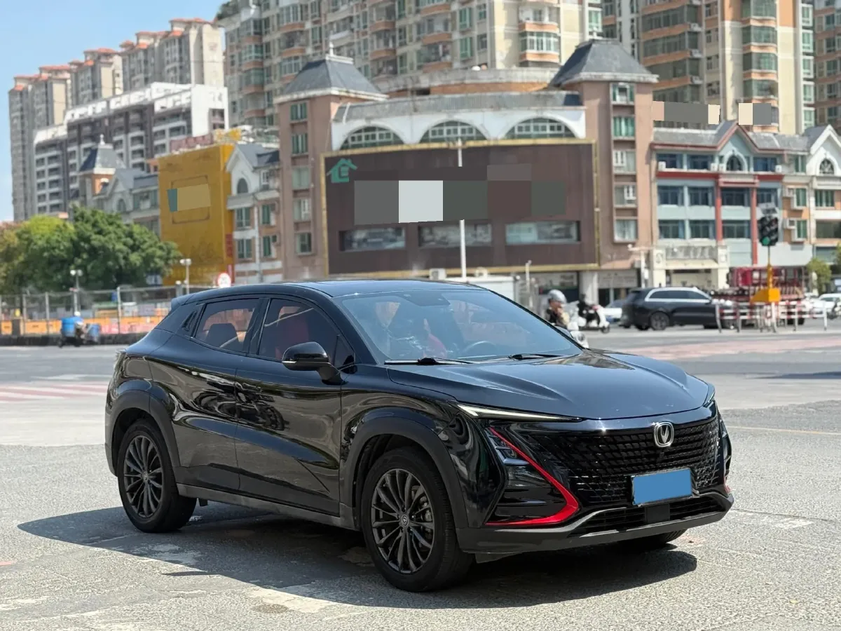 2020 ChangAn UNI-T 1.5T 180HP L4 7DCT,autocango,china used car exporter,china ev exporter,chinese used car exporter,chinese used ev exporter