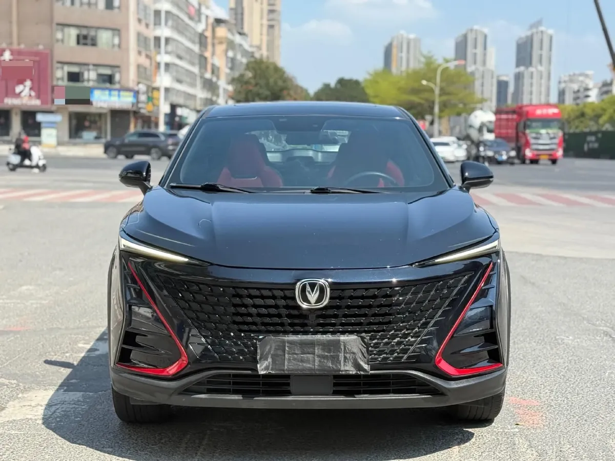 2020 ChangAn UNI-T 1.5T 180HP L4 7DCT,autocango,china used car exporter,china ev exporter,chinese used car exporter,chinese used ev exporter