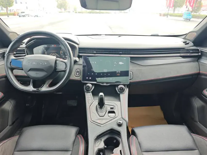 2020 LYNK&CO 05 2.0T 254HP L4 8AT,autocango,china used car exporter,china ev exporter,chinese used car exporter,chinese used ev exporter