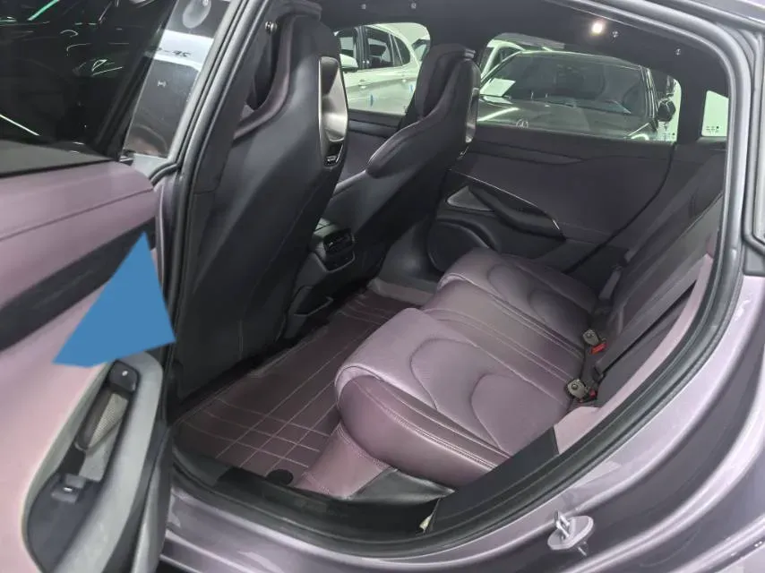 2024 MI SU7 BEV 101KWH,autocango,china used car exporter,china ev exporter,chinese used car exporter,chinese used ev exporter