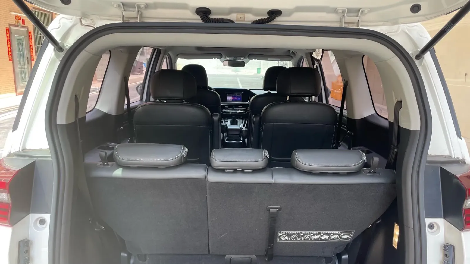 2021 GAC Trumpchi M6 1.5T 169HP L4 7DCT,autocango,china used car exporter,china ev exporter,chinese used car exporter,chinese used ev exporter