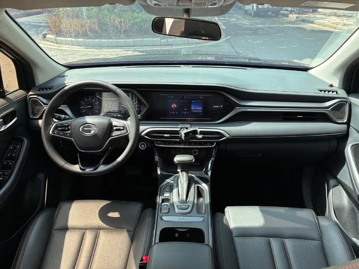 2020 GAC Trumpchi GS4 1.5T 169HP L4 6AT,autocango,china used car exporter,china ev exporter,chinese used car exporter,chinese used ev exporter