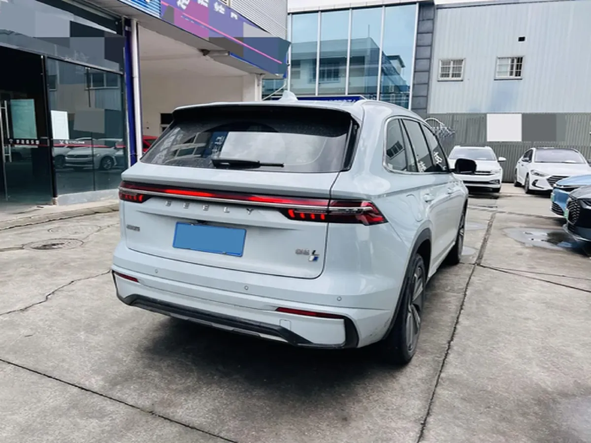 2022 Citroen C5 X 1.6T 175HP L4 8AT,autocango,china used car exporter,china ev exporter,chinese used car exporter,chinese used ev exporter