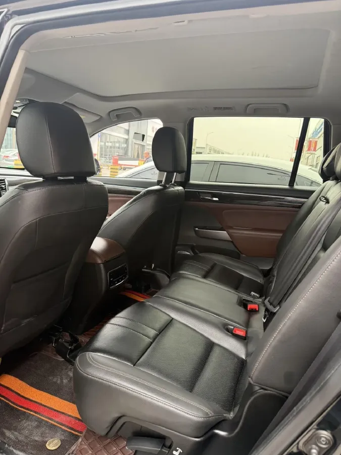 2017 GAC Trumpchi GS8 2.0T 201HP L4 6AT,autocango,china used car exporter,china ev exporter,chinese used car exporter,chinese used ev exporter