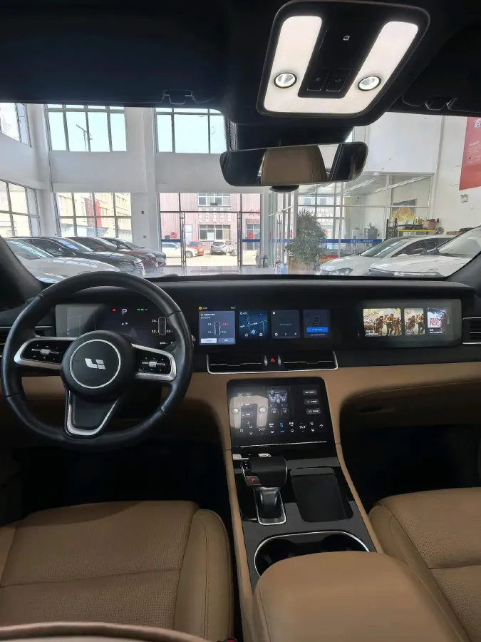 2021 Li ONE Range Extended 131HP REEV 40.5KWH,autocango,china used car exporter,china ev exporter,chinese used car exporter,chinese used ev exporter