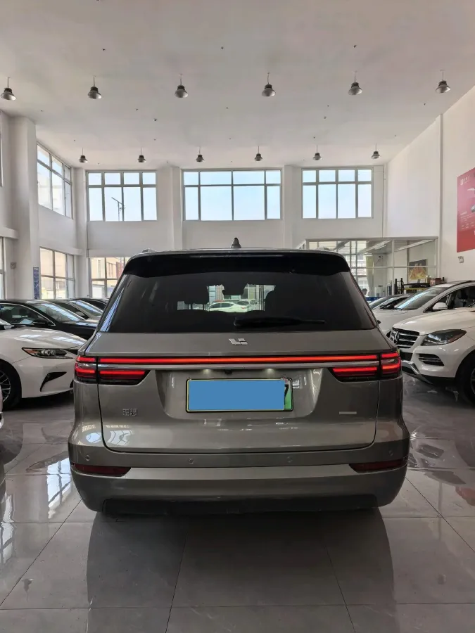 2021 Li ONE Range Extended 131HP REEV 40.5KWH,autocango,china used car exporter,china ev exporter,chinese used car exporter,chinese used ev exporter