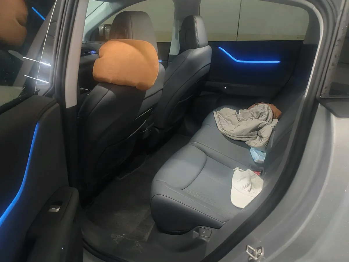 2025 Xpeng G6 BEV 68.5KWH,autocango,china used car exporter,china ev exporter,chinese used car exporter,chinese used ev exporter