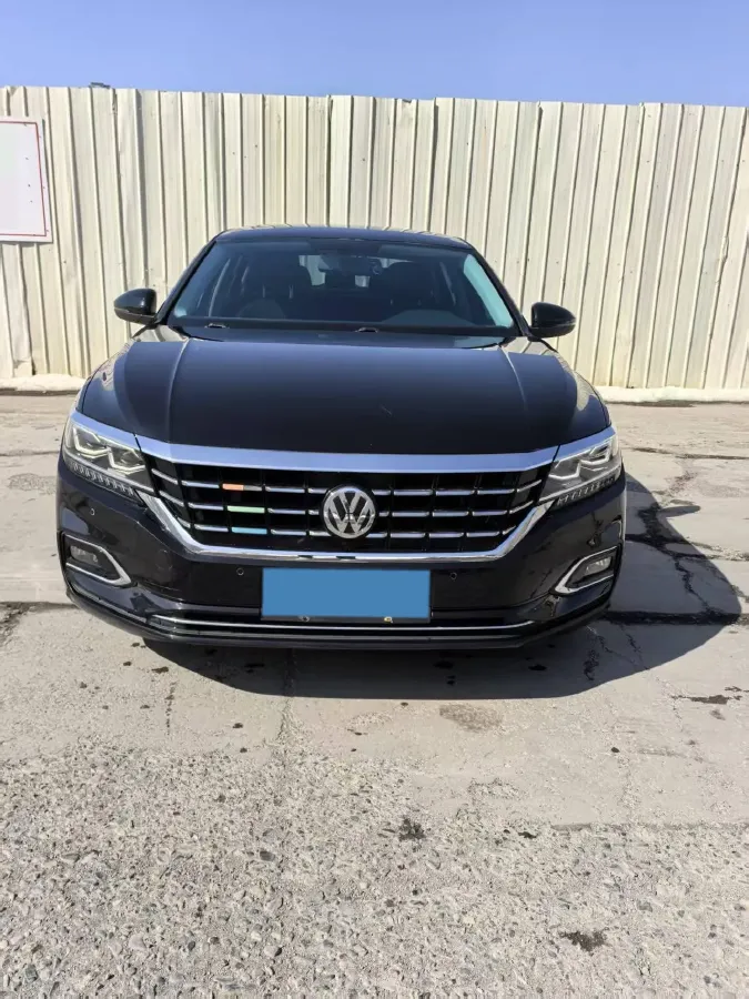 2019 Volvo V40 1.5T 152HP L4 6AT,autocango,china used car exporter,china ev exporter,chinese used car exporter,chinese used ev exporter