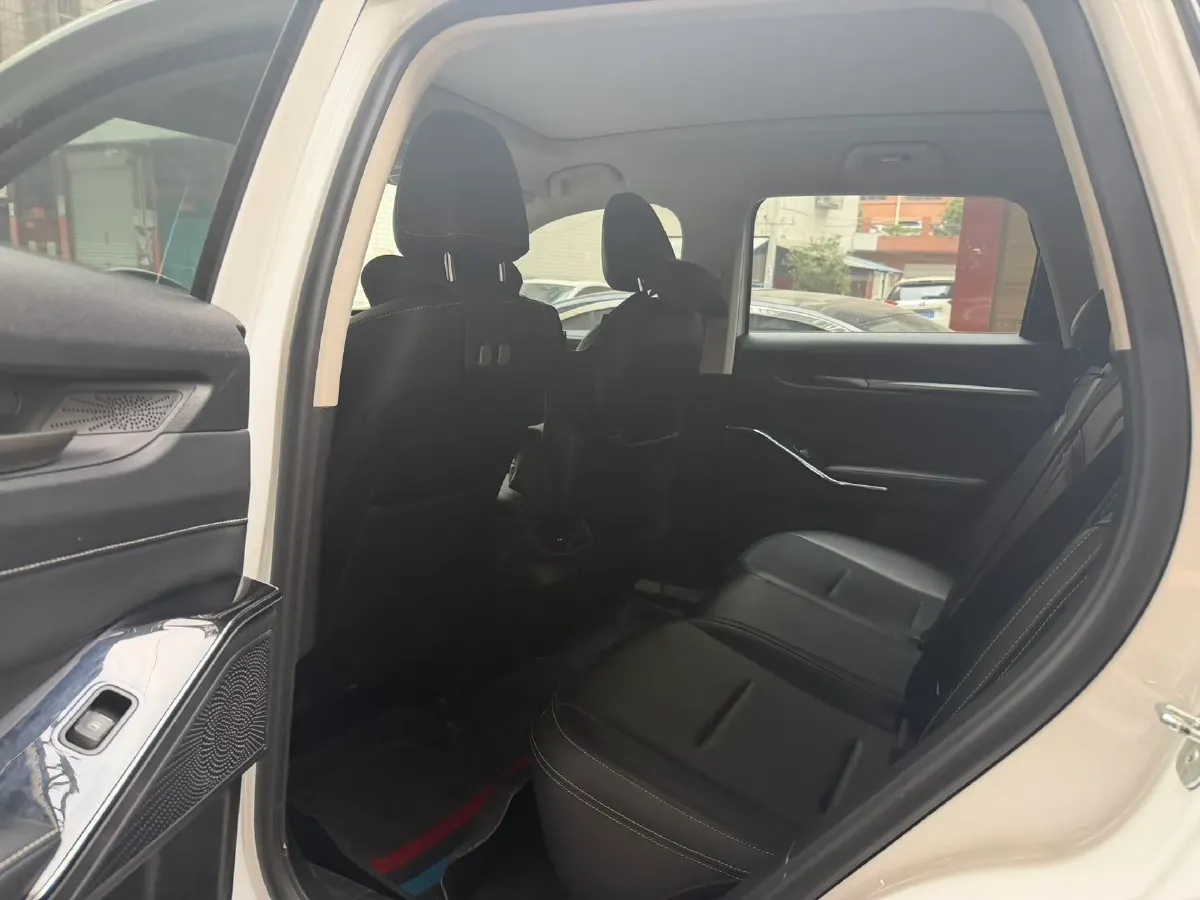 2021 Haval H6 1.5T 169HP L4 7DCT,autocango,china used car exporter,china ev exporter,chinese used car exporter,chinese used ev exporter