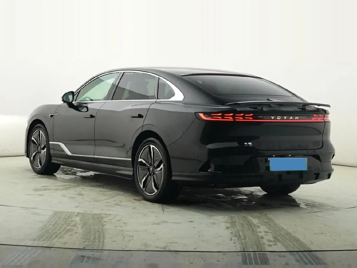 2023 Voyah ZhuiGuang BEV 82.11KWH,autocango,china used car exporter,china ev exporter,chinese used car exporter,chinese used ev exporter