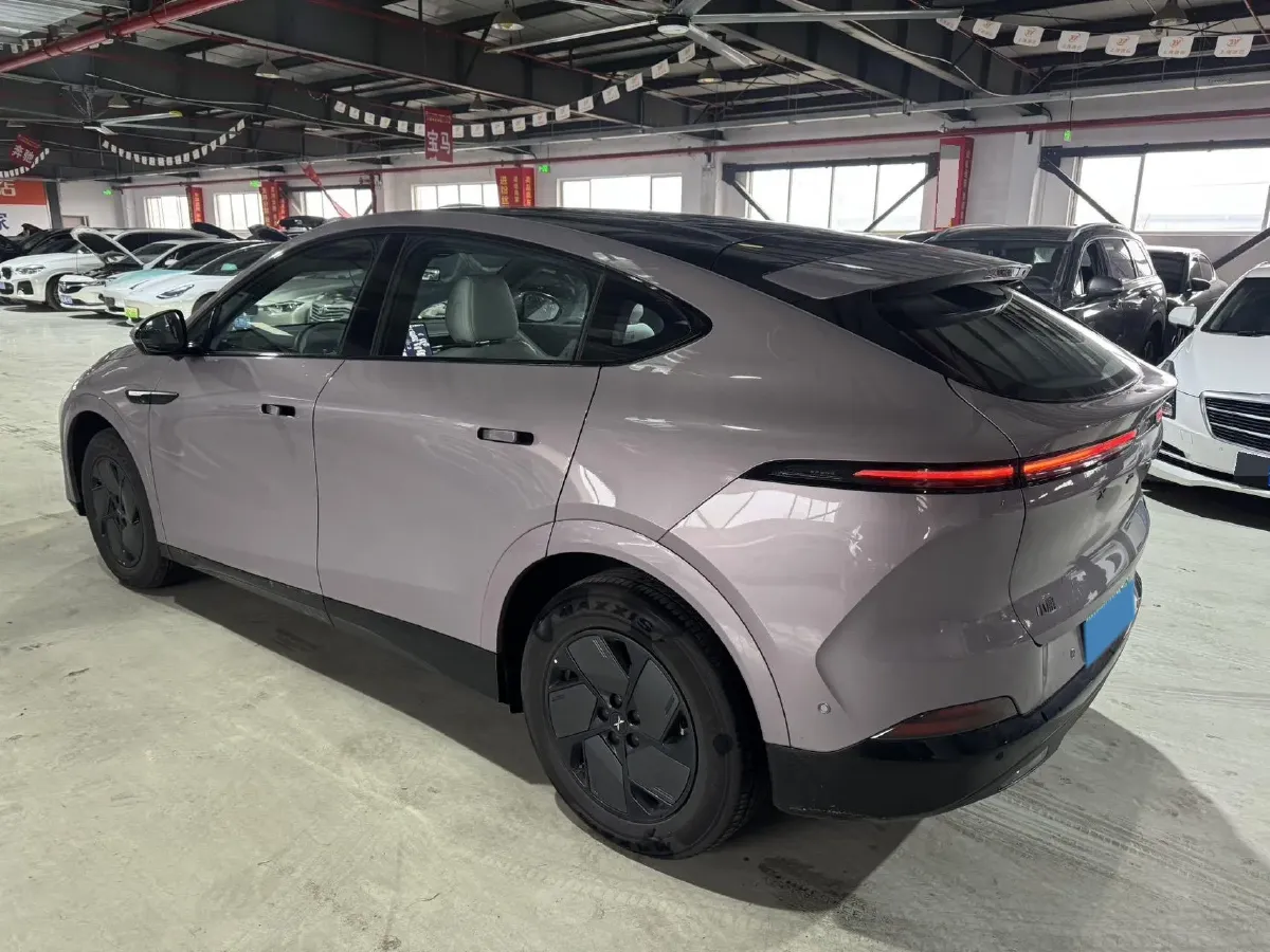 2025 Xpeng G6 BEV 68.5KWH,autocango,china used car exporter,china ev exporter,chinese used car exporter,chinese used ev exporter