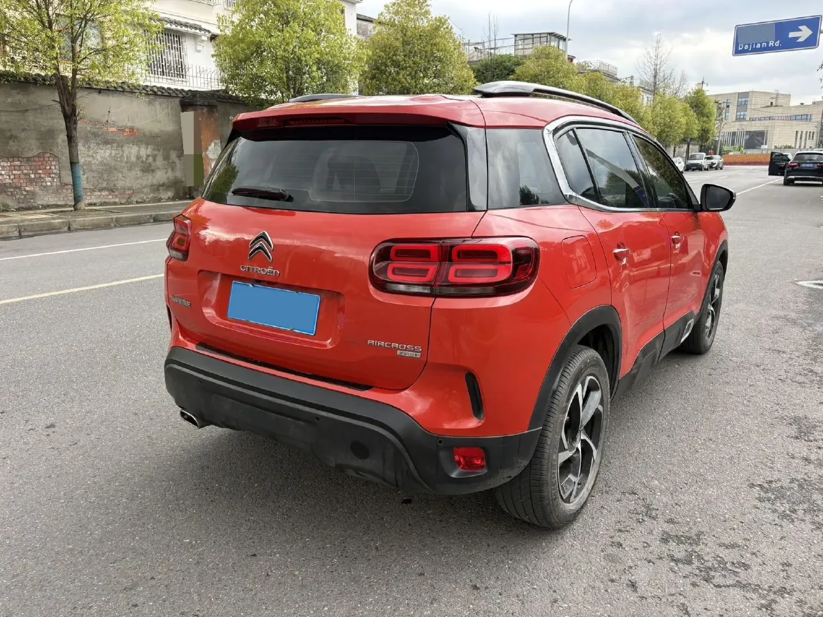 2017 Citroen C5 Aircross 1.6T 167HP L4 6AT,autocango,china used car exporter,china ev exporter,chinese used car exporter,chinese used ev exporter