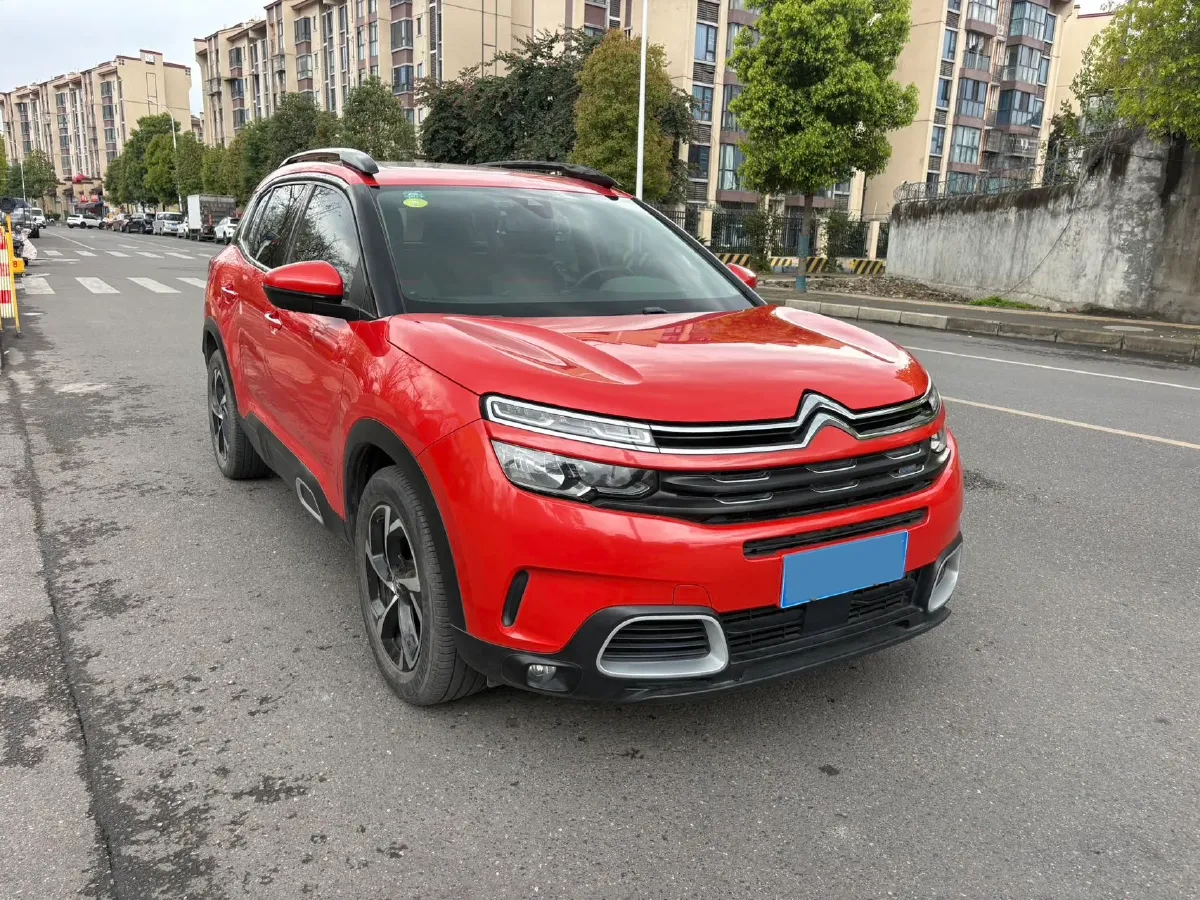 2017 Citroen C5 Aircross 1.6T 167HP L4 6AT,autocango,china used car exporter,china ev exporter,chinese used car exporter,chinese used ev exporter